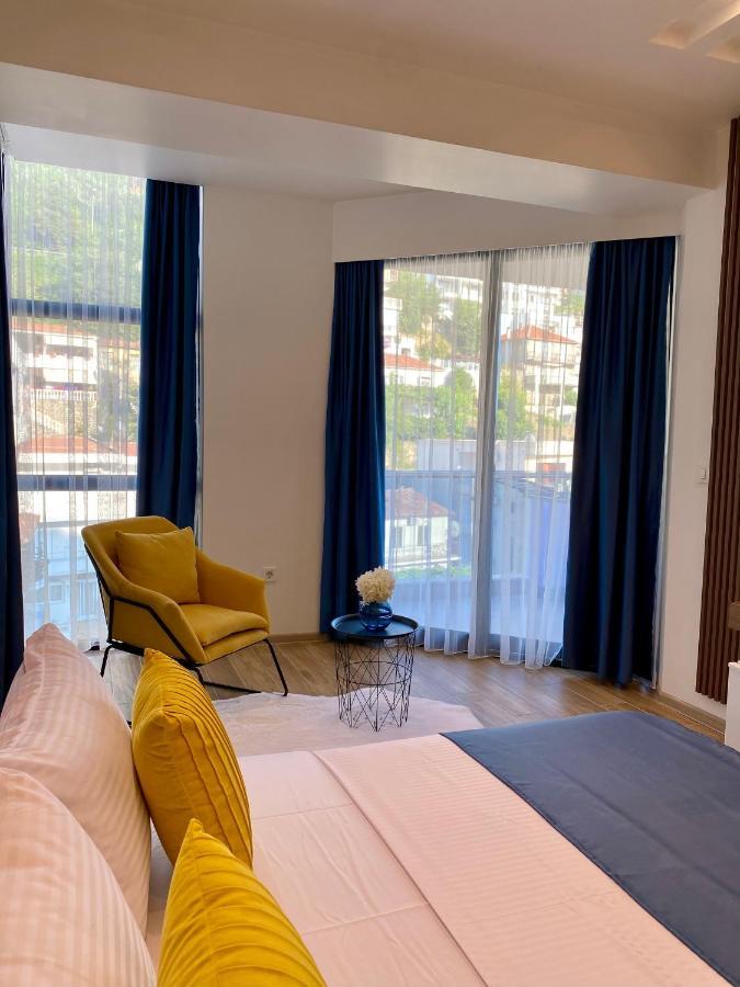 Atelier Hotel Ulcinj Eksteriør billede